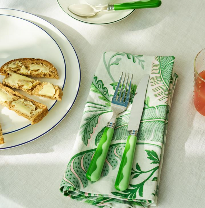Wave Cutlery Leaf & Apple