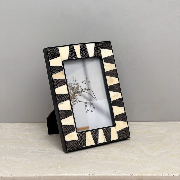 Black Horn & Bone Photo Frame 4x6