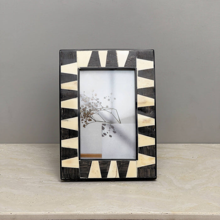 Black Horn & Bone Photo Frame 4x6