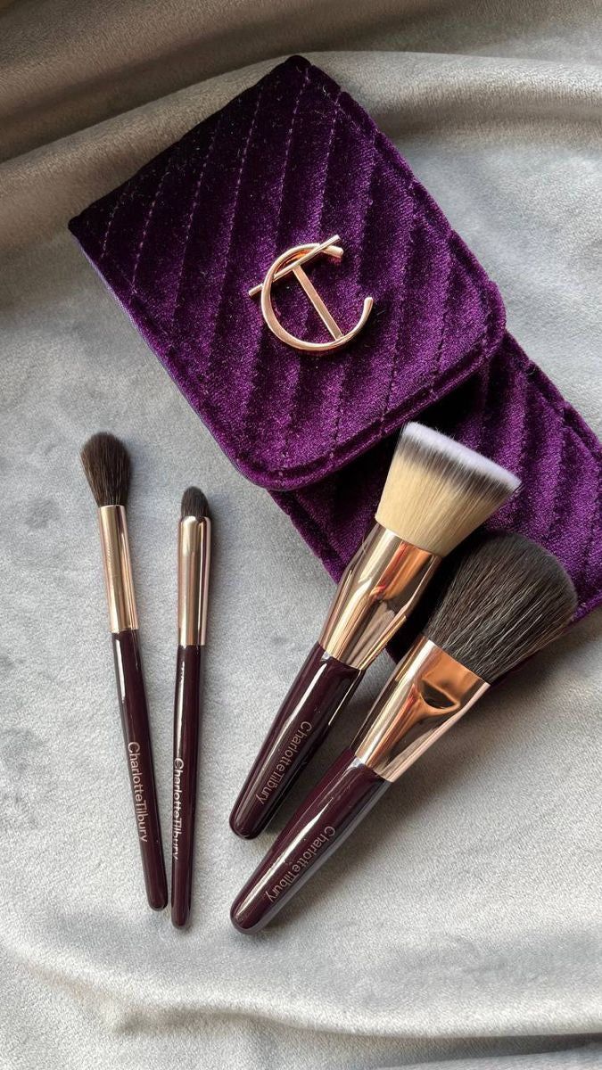 Charlotte Tilbury Charlotte's Magic Mini Brush Set Package