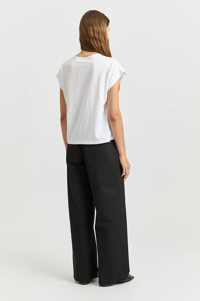 CREW NECK TANK | White - Darling & Domain