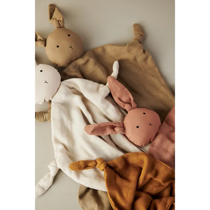 Liewood - Cuddle Cloth -  Agnete - Rabbit Sandy - Lifestyle Cut