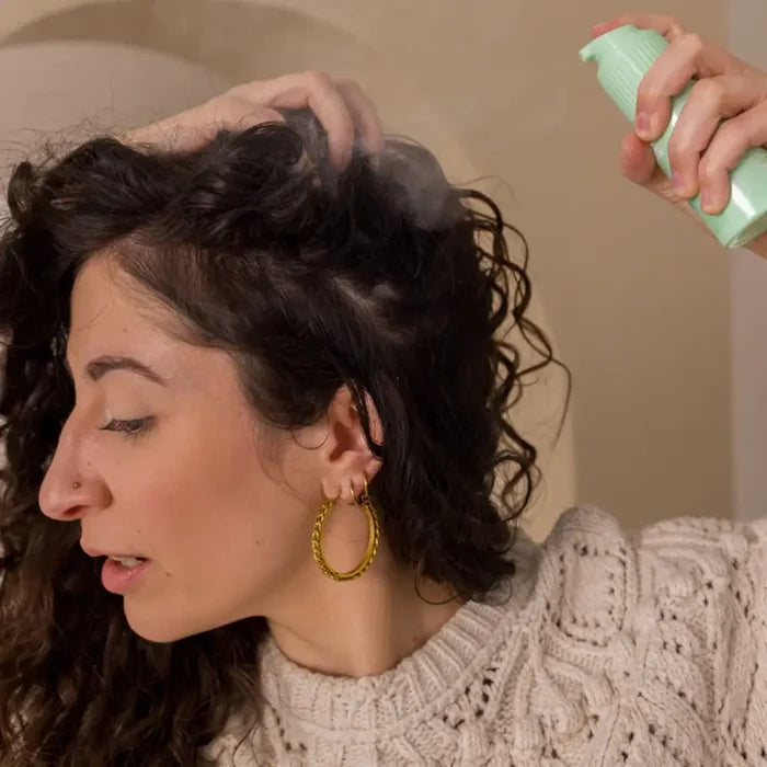 Curl Bites Volumizing Dry Shampoo