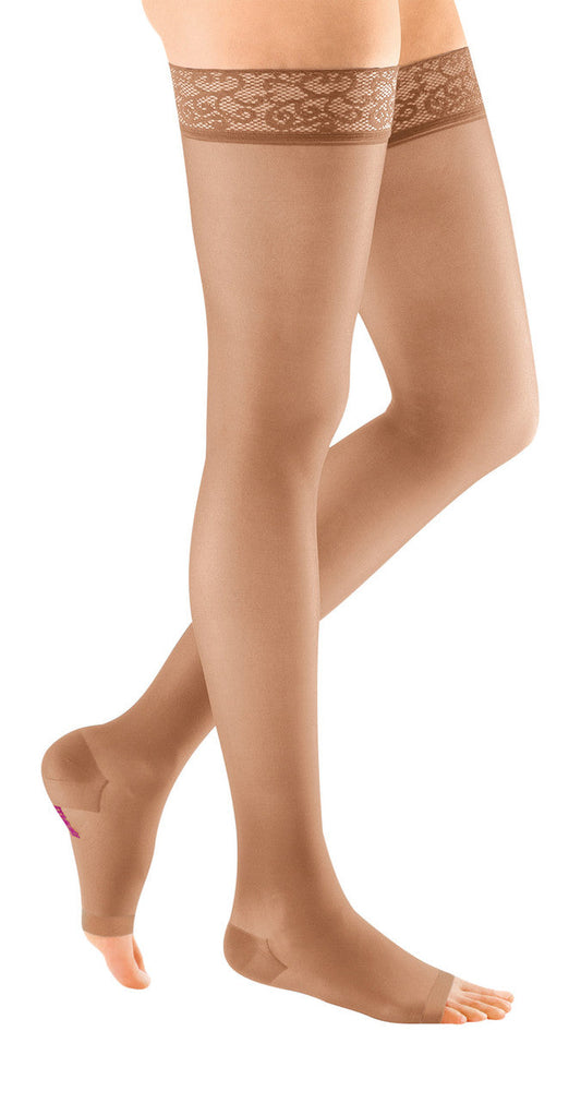 Medi Sheer & Soft Thigh High W/ Silicone Band 20-30mmHg - Compression Level: Firm 20-30 MmHg - Female - Leg