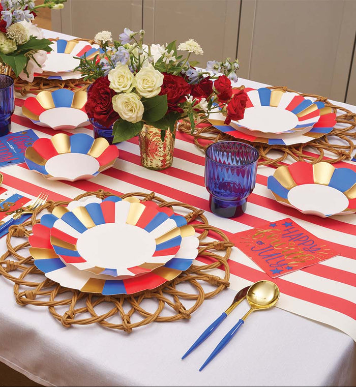 wavy red white blue plate tablescape