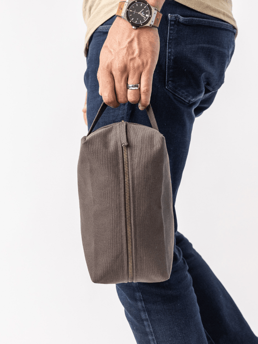 Terra Thread® Organic Cotton Canvas Toiletry Bag