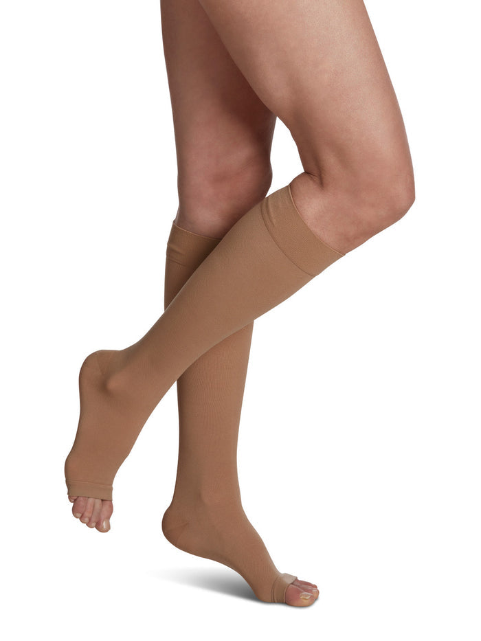 Sigvaris Select Comfort Plus Knee High W/ Silicone Band, Open Toe 20-30mmHg - Compression Level: Firm 20-30 MmHg - Unisex - Foot