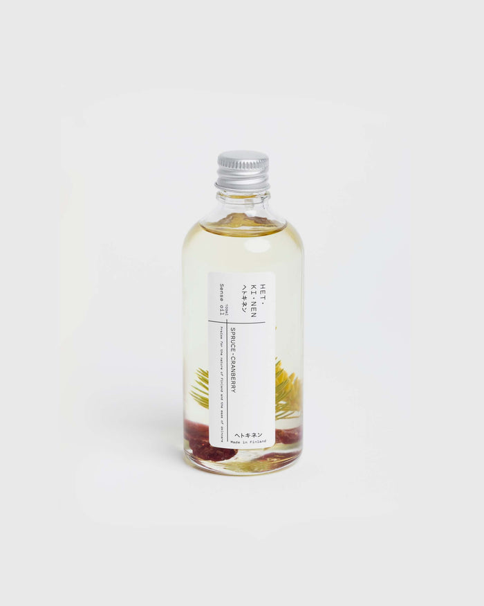 Spruce & Cranberry Oil | Nordic Skin Scent